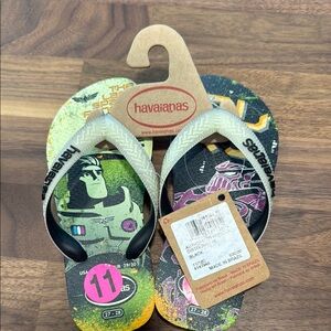 Glow-in-the-Dark Havaianas Toy Story Flip Flops - Black and Green